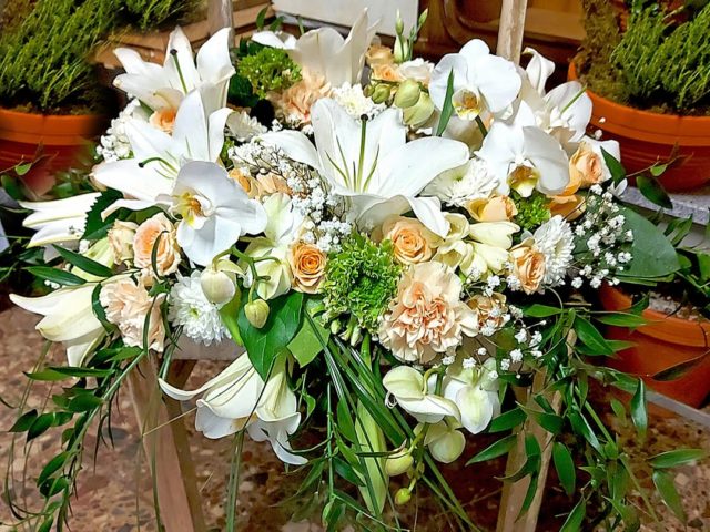 Floristik für Bestattungen und Trauerfeiern